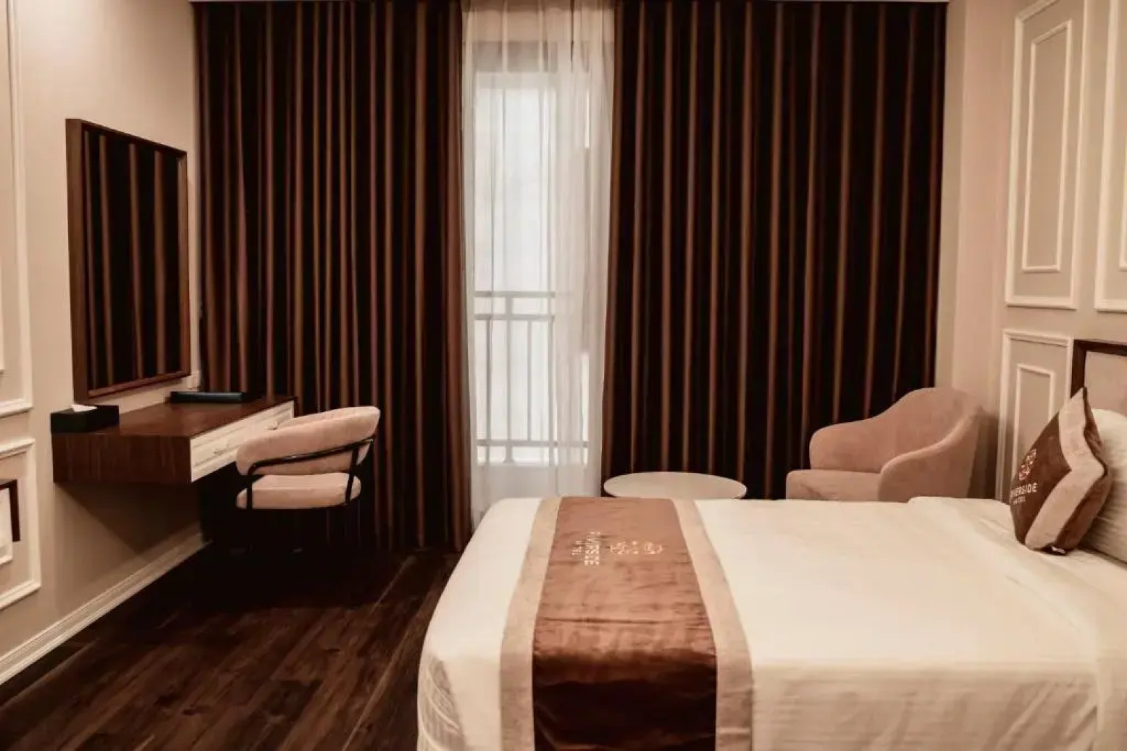 Riverside Hotel Ha Nam