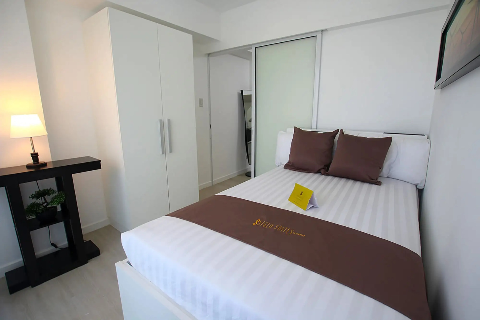 SIGLO SUITES @ The Azure Urban Resort Residences