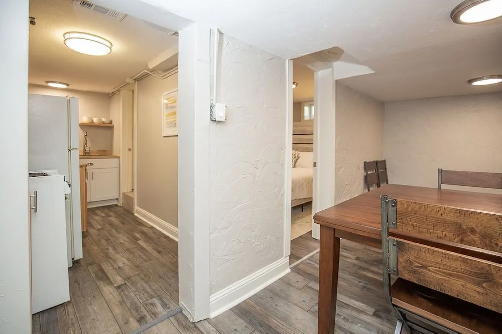 Cozy Retreat | Walk to Unc | Free Cruiser Bikes