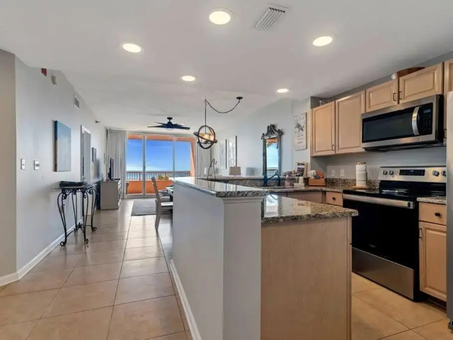 The Beach Club Doral 306 - Spacious Beachfront Condo!