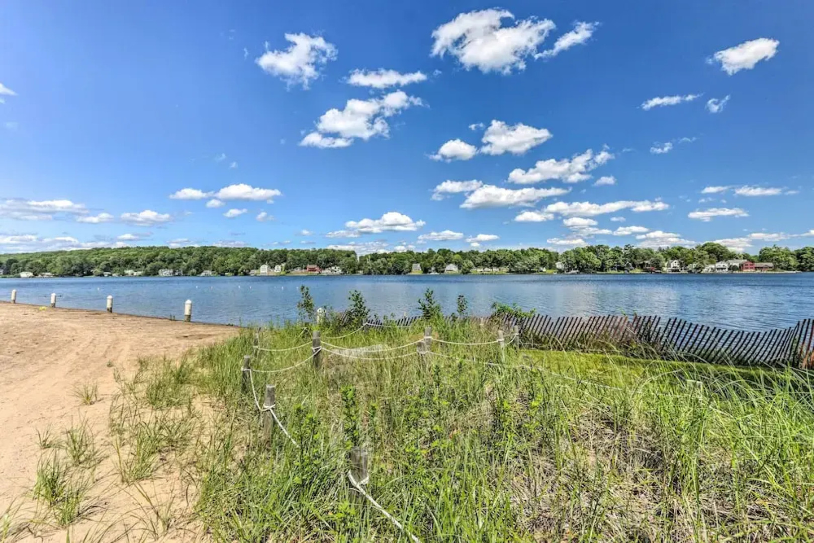 Elegant Middlefield Getaway w/ Game Room!