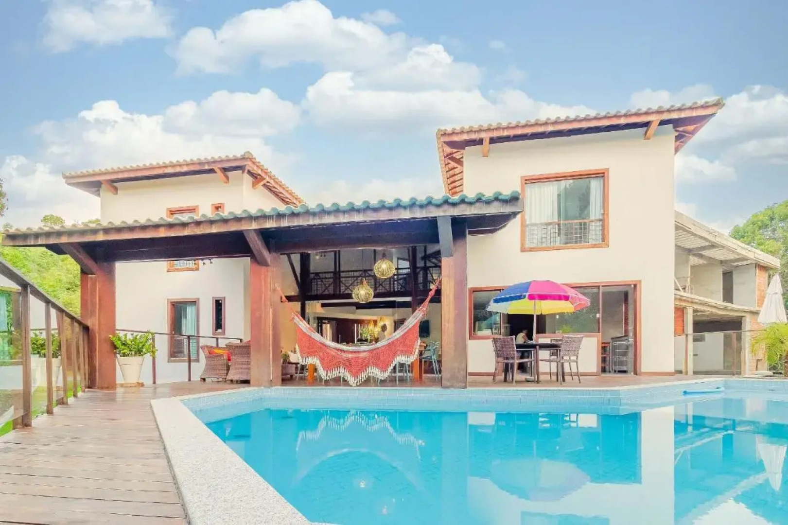 PF07 Casa Alto Padrão 04 Suítes - Praia do Forte