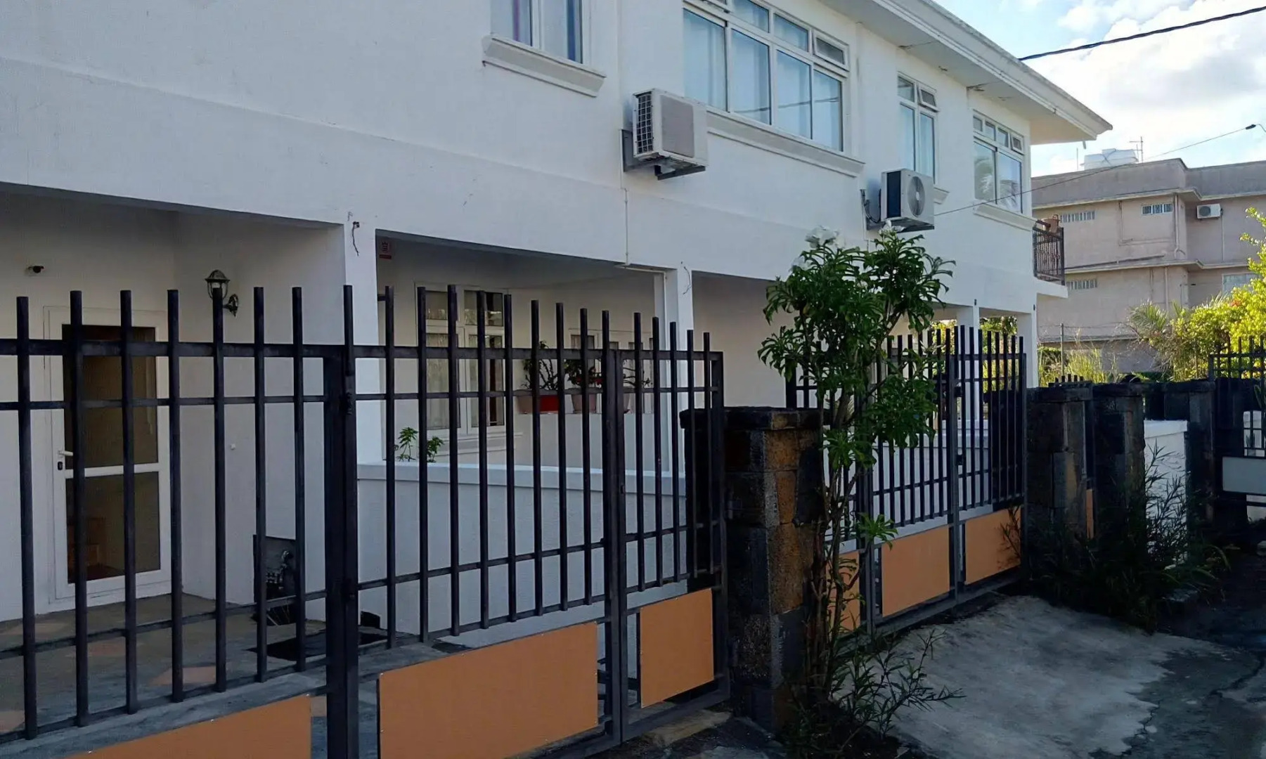 Chetty Tourist Residence