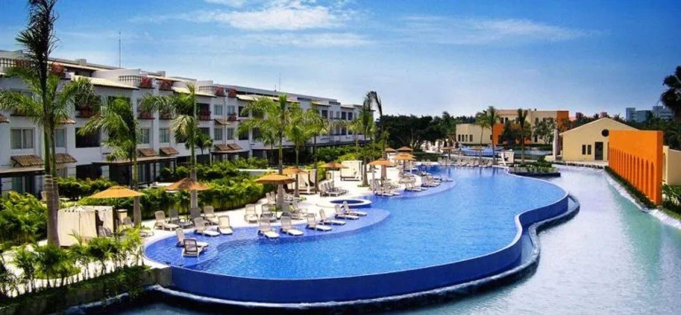 Tahéima Condominios