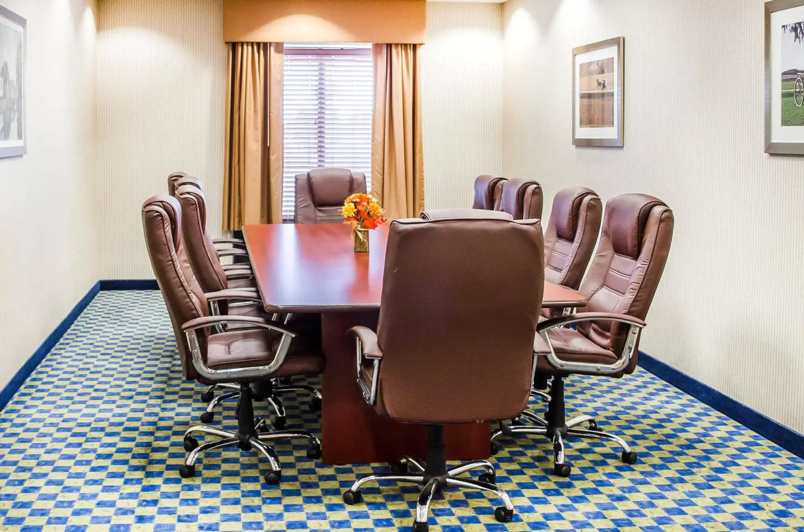 Comfort Suites Lancaster Amish Country