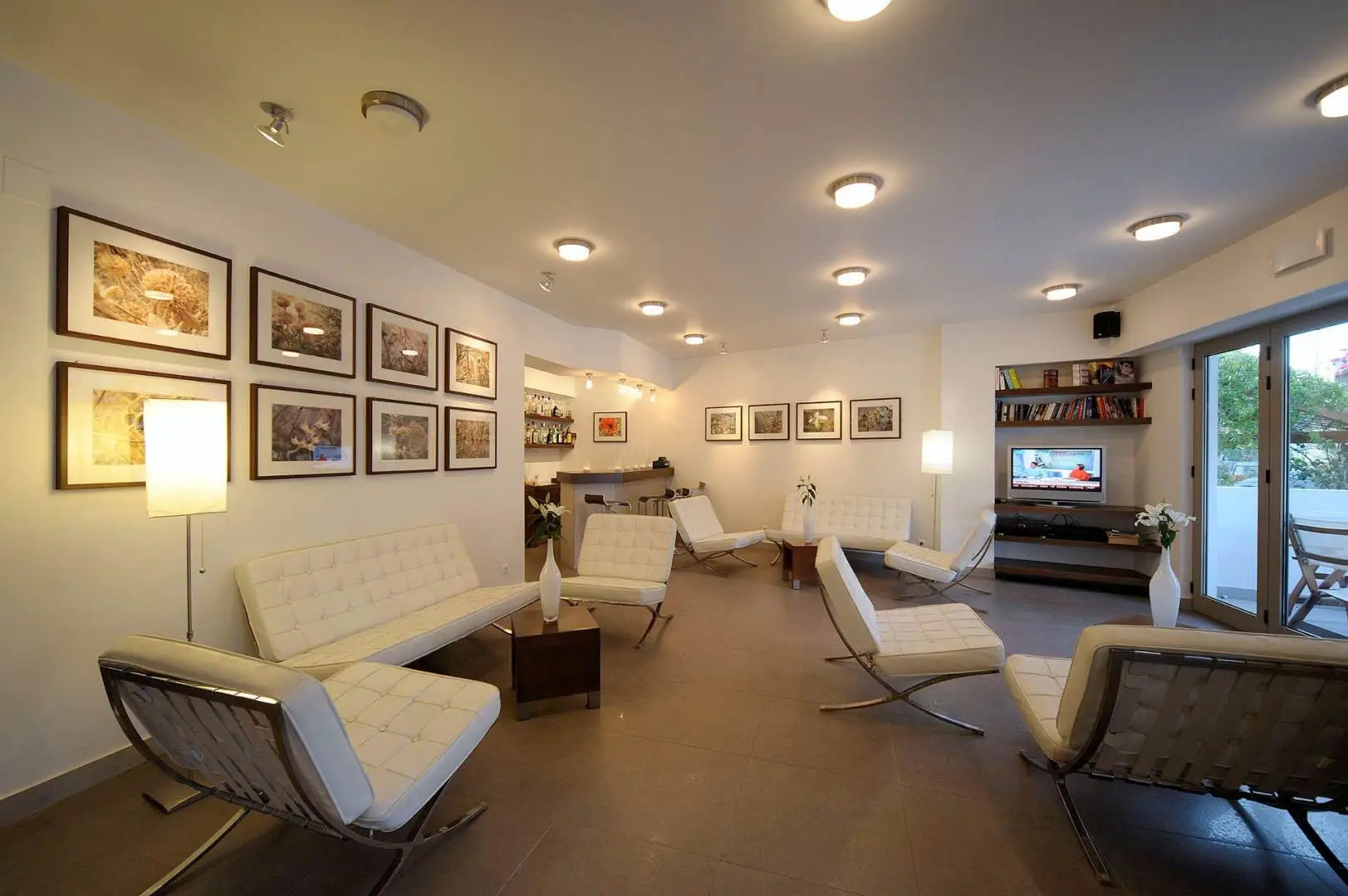 Glaros Hotel Apartment