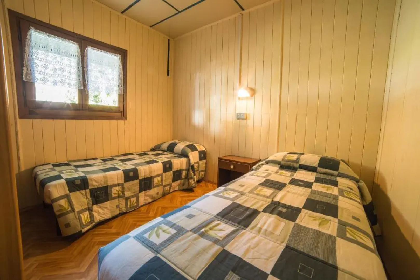 Bungalow Green Holiday