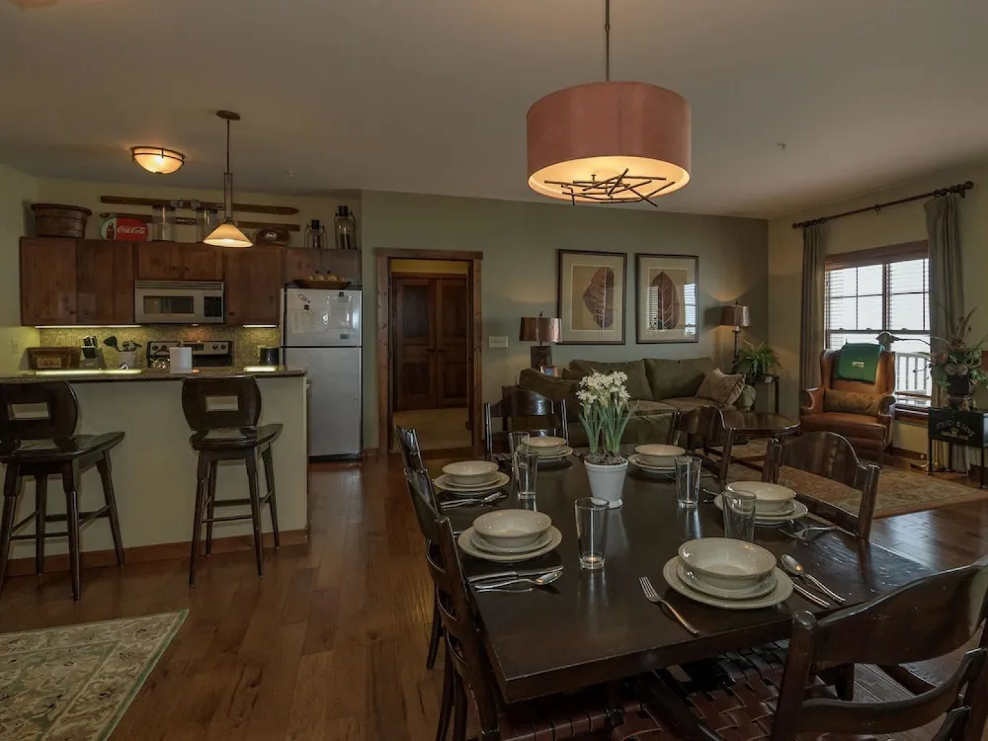 2 Br: Soaring Eagle 202