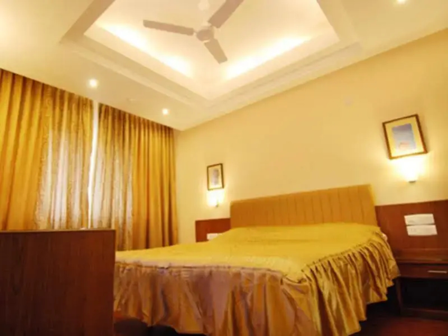 Hotel Deepa Comforts