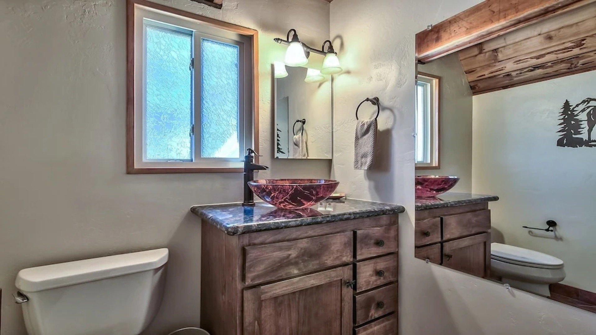 Mewuk Mountain Lodge by RedAwning