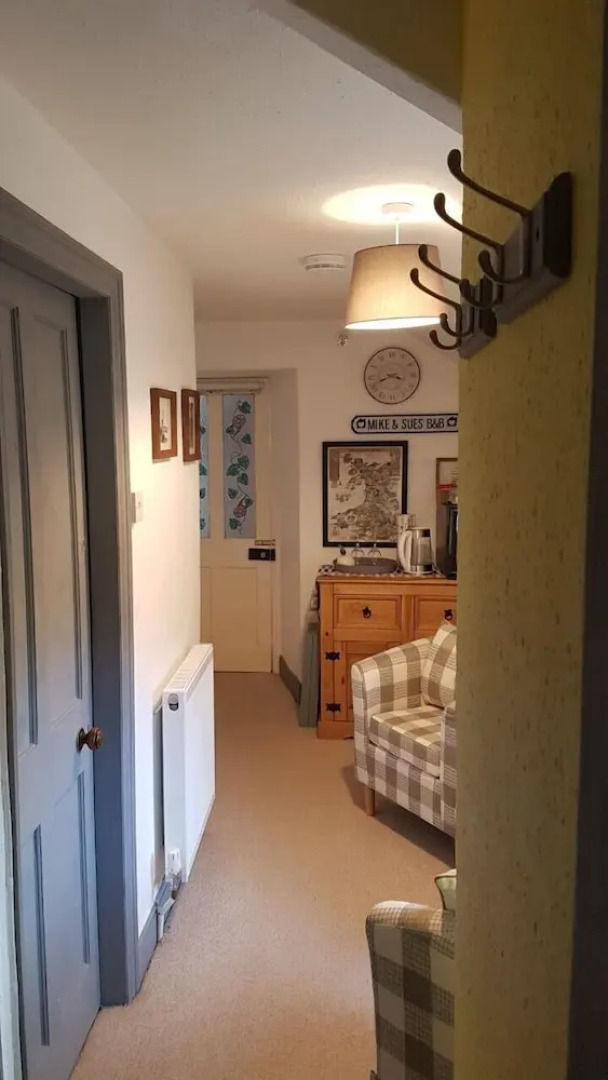 Yr  Hen Farcdy Bed & Breakfast