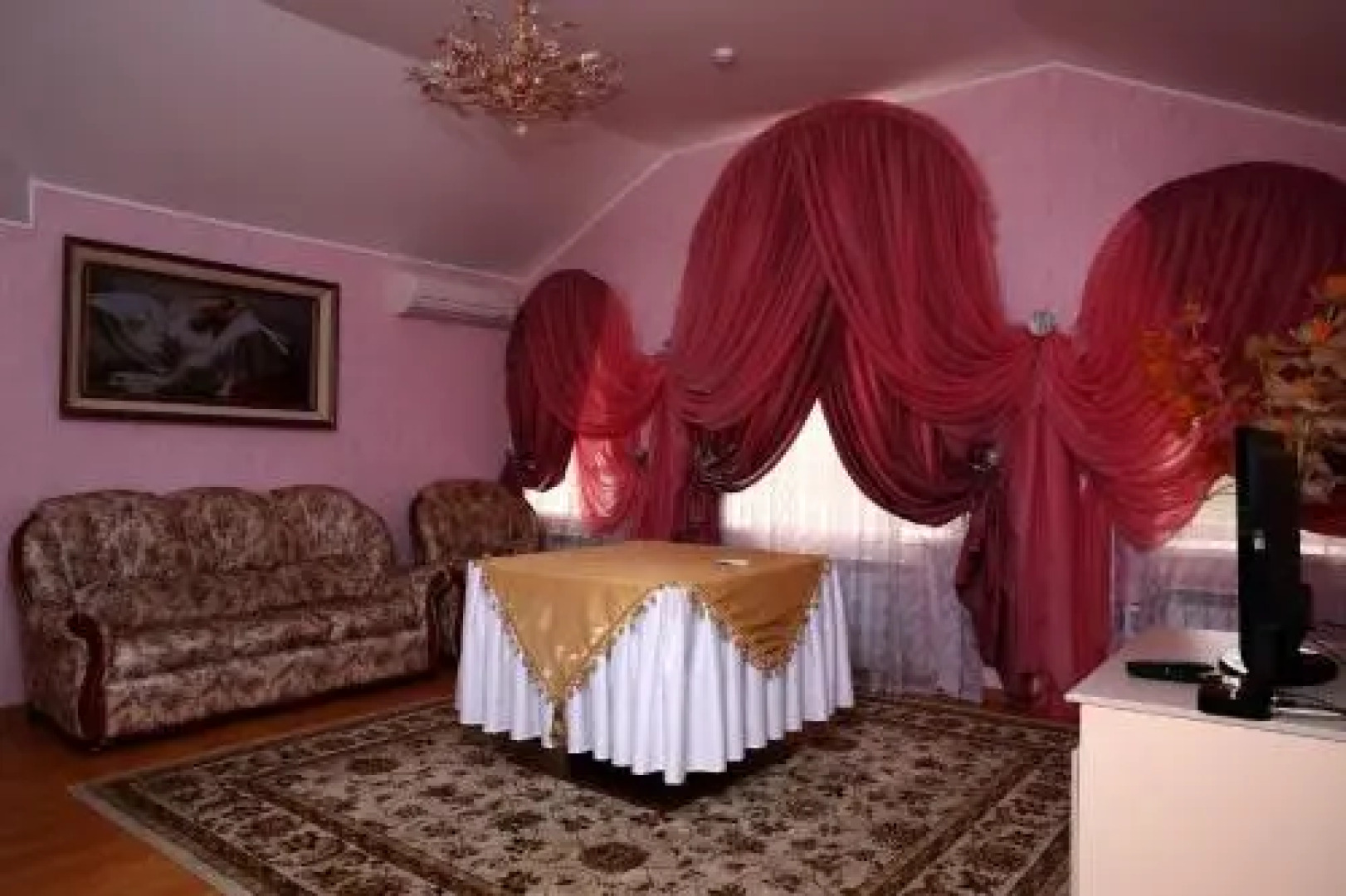 Николаевский