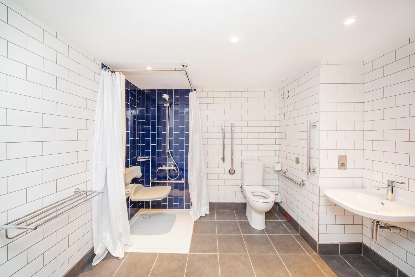 Holiday Inn Reading South M4 Jct11 by IHG