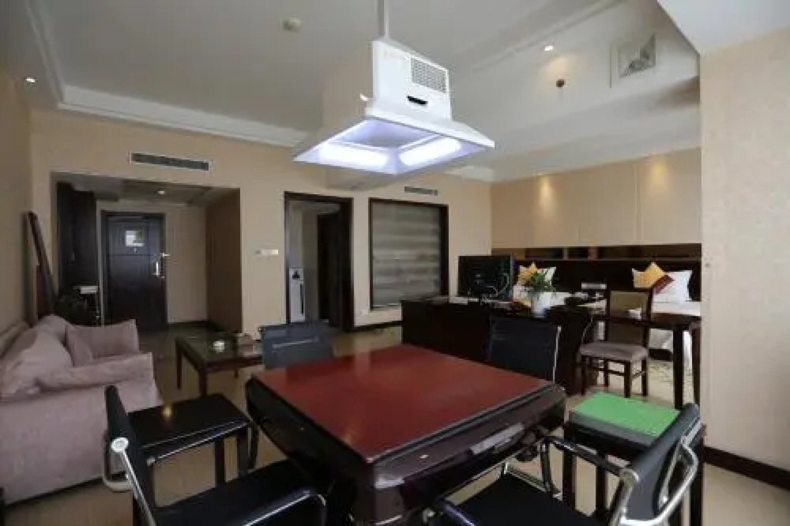 Yutai International Hotel