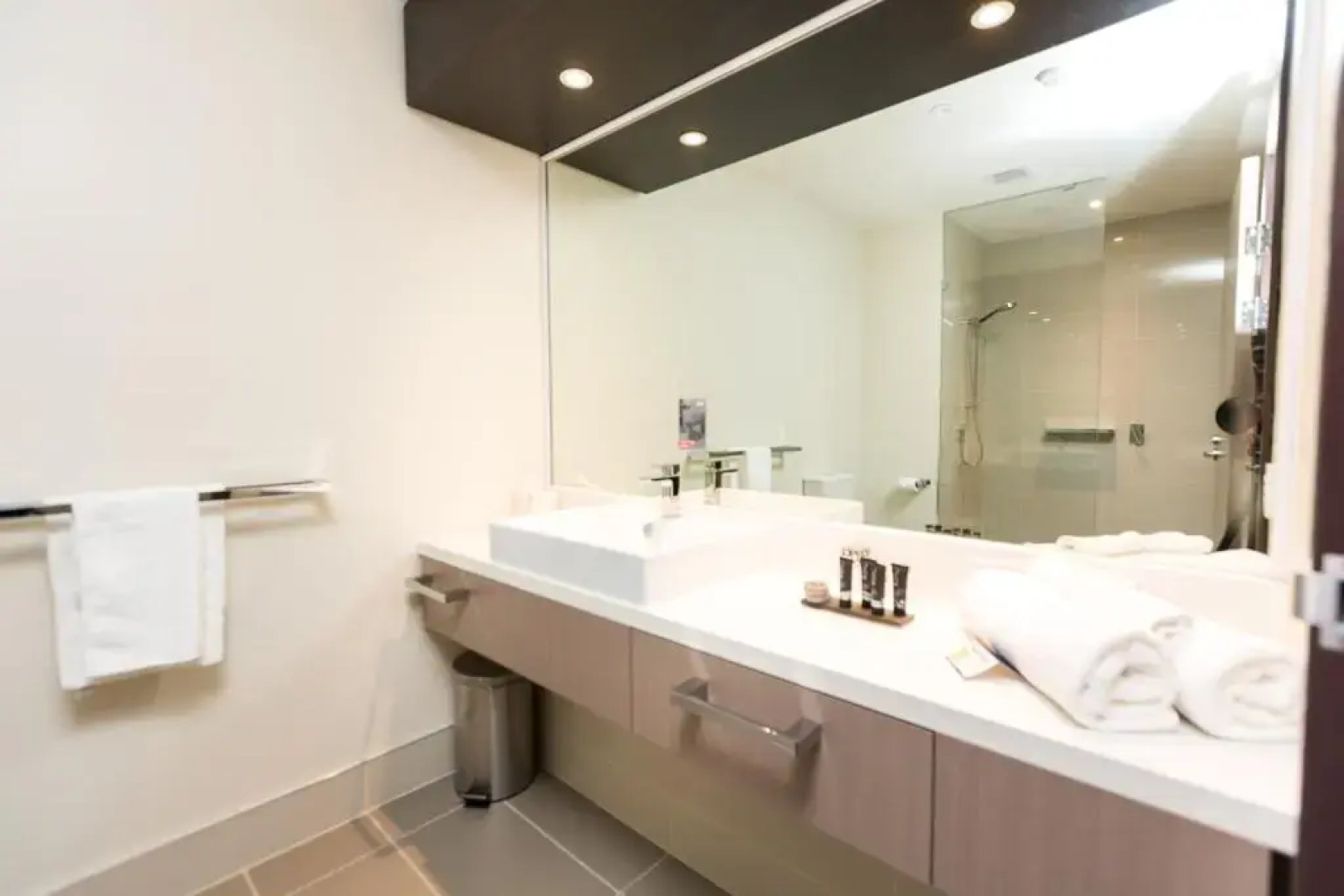 Alexandra Hills Hotel