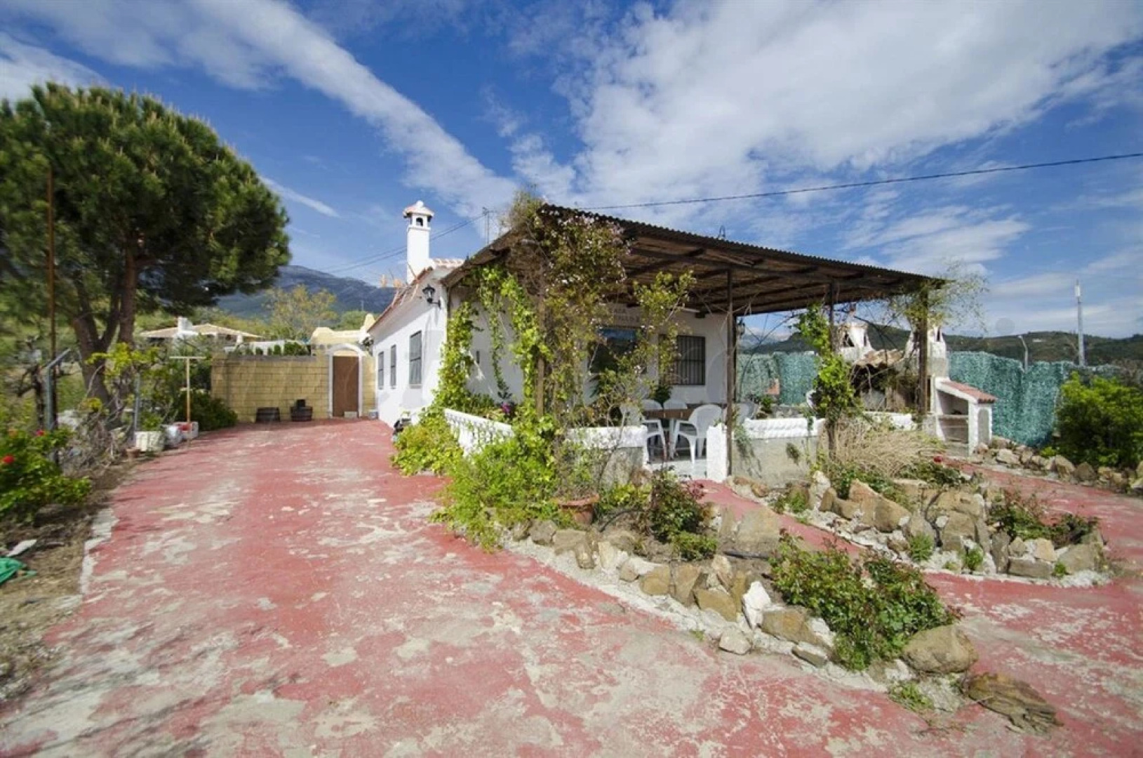 House With 3 Bedrooms in Sedella, With Wonderful Mountain View, Privat