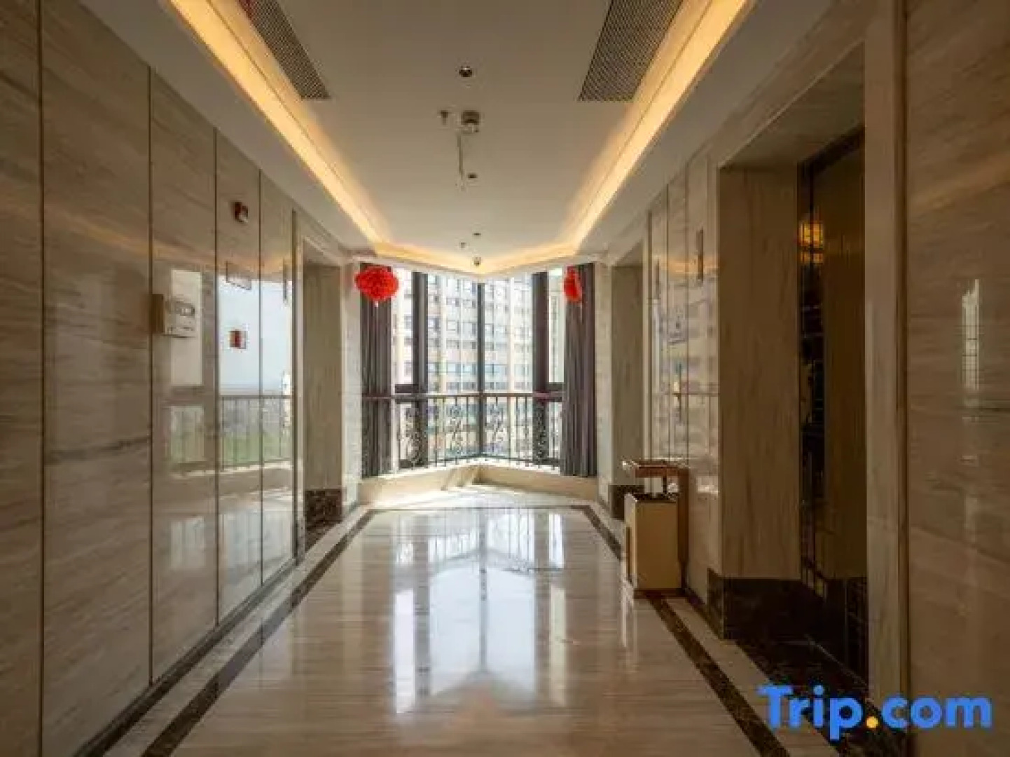 Xiangxie Lidu Hotel