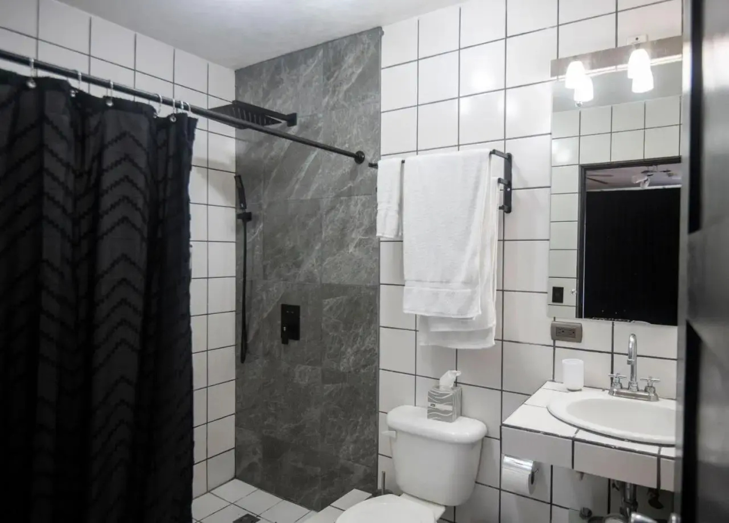 Villa Roca Boutique Resort & Suites   Adult Only