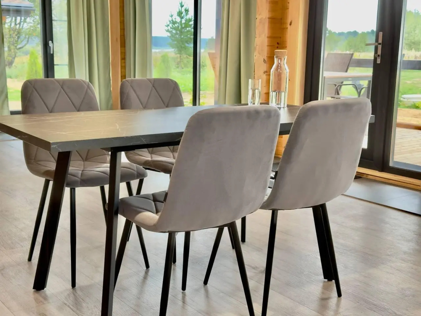 MARI HOLIDAY VILLAGE (Мари Холидей Вилладж)