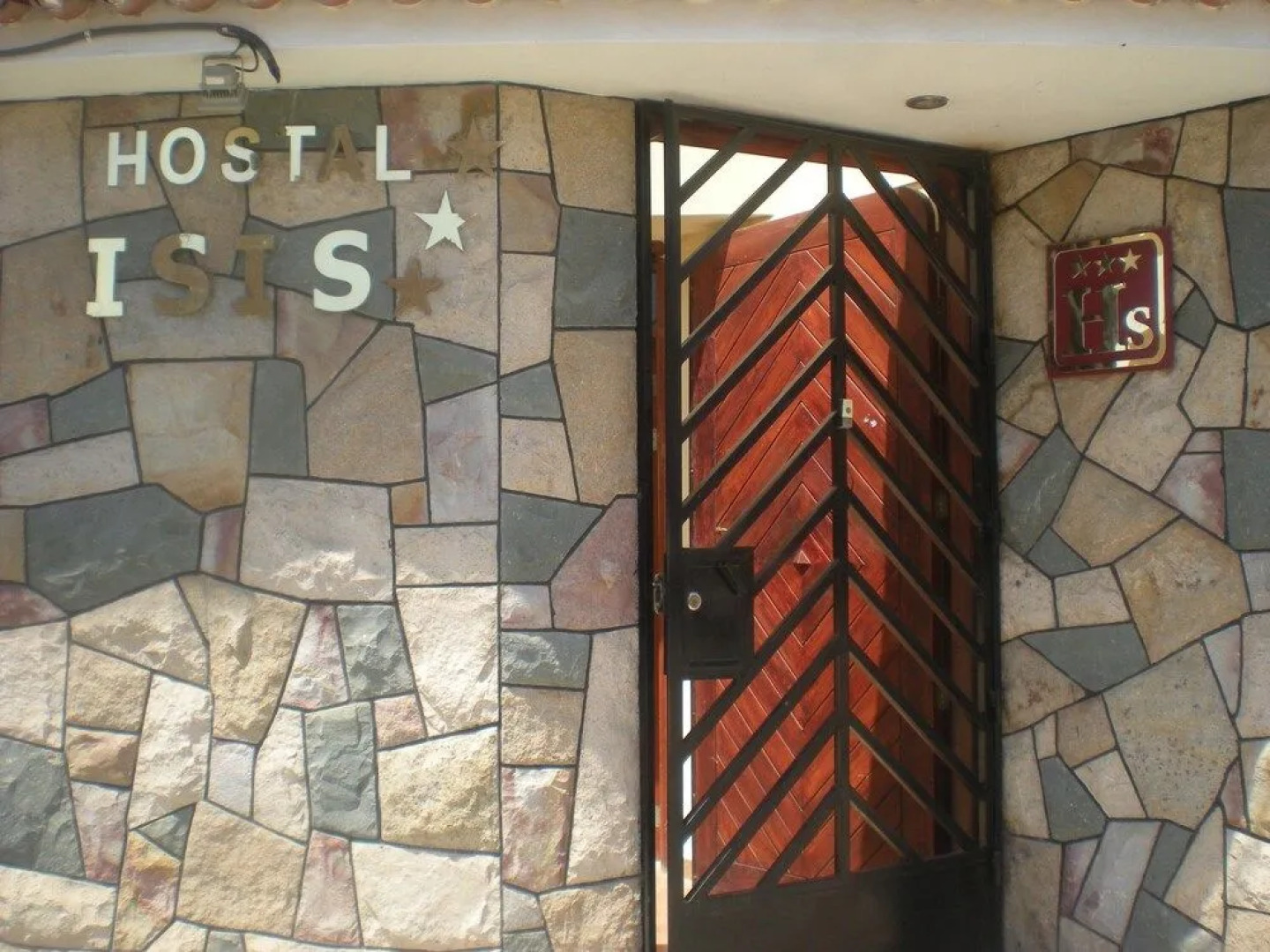 Hostal Isis