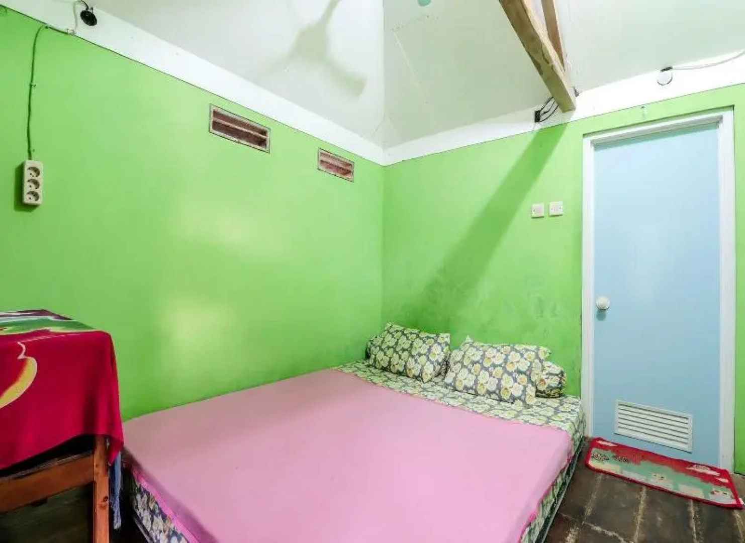 Penginapan Awandalu by ZUZU