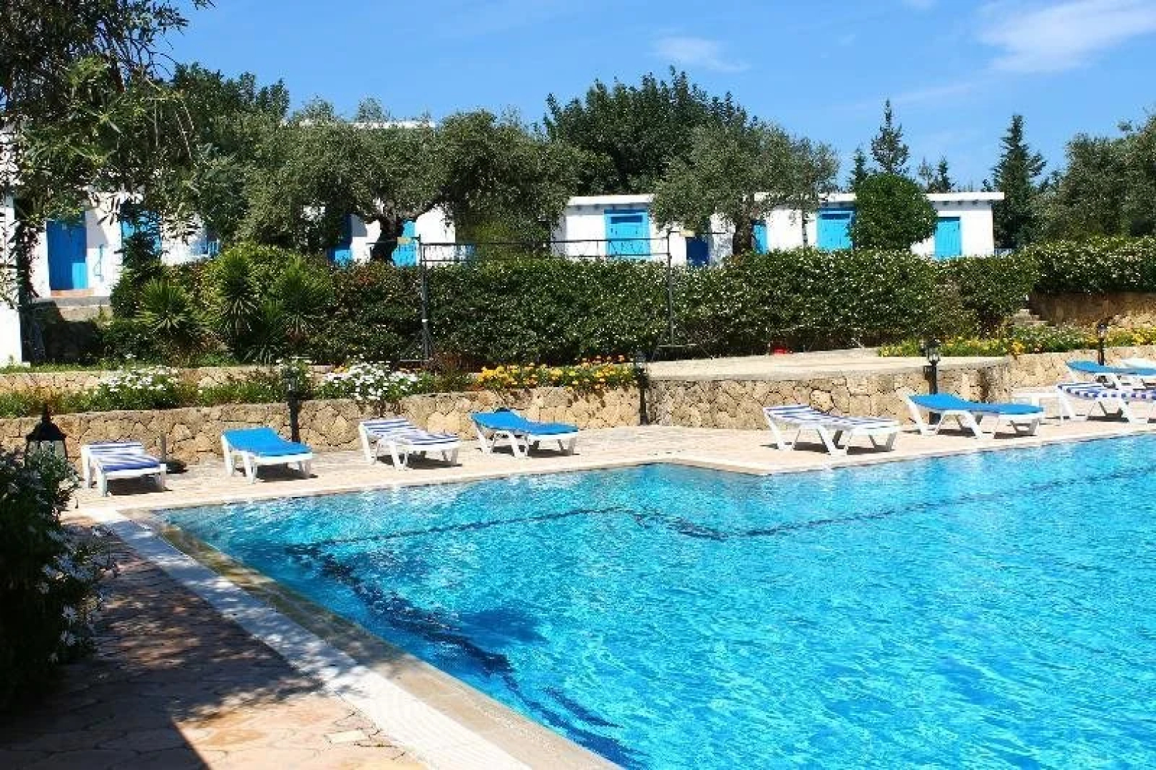 santoria village