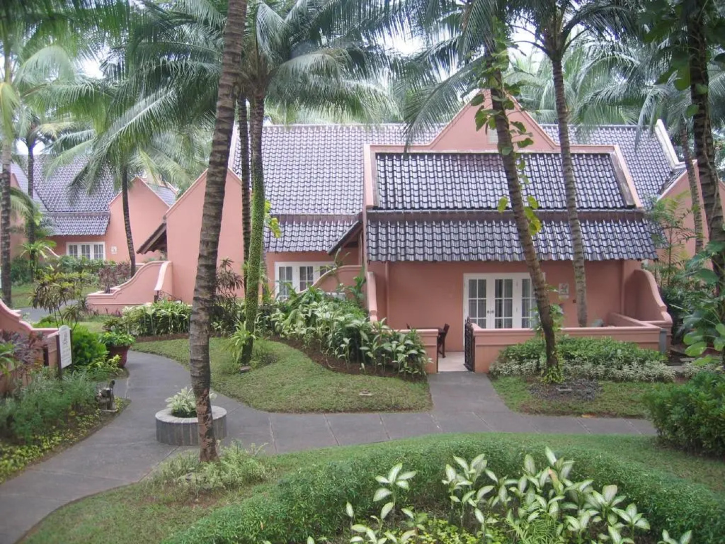 Aryaduta Lippo Village