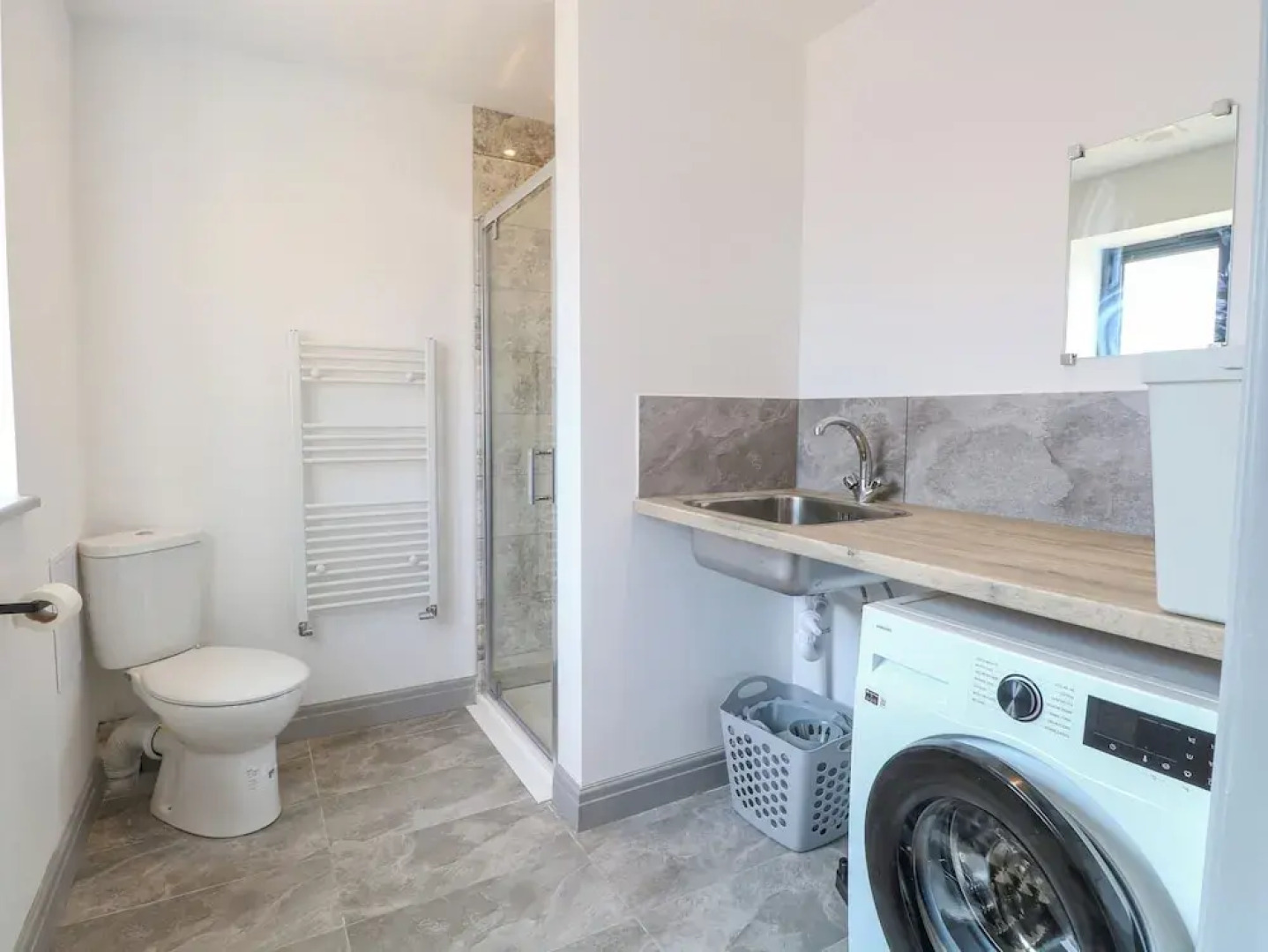 Henham 3 Bernaleen Cottages