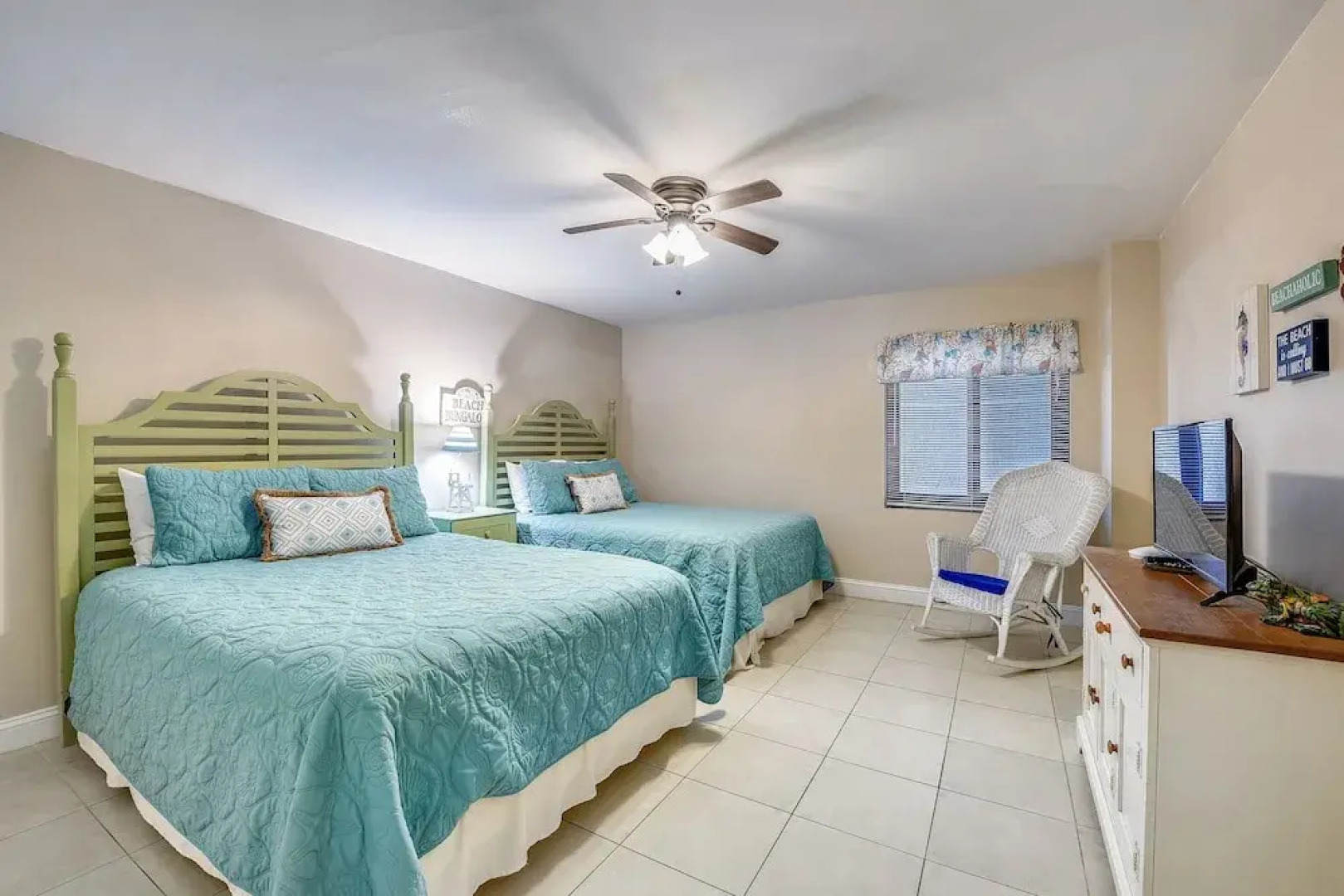 Watercrest by Book That Condo