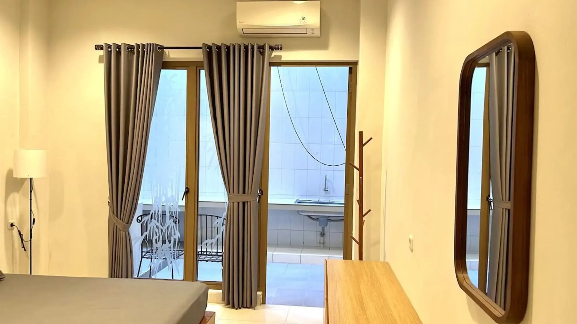 The Packer Lodge - Hostel