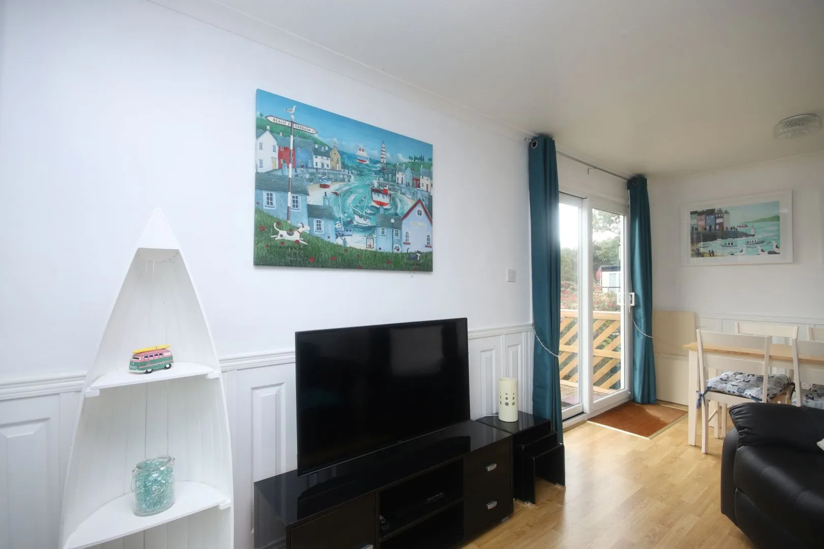 7C Medmerry Park 2 Bedroom Chalet