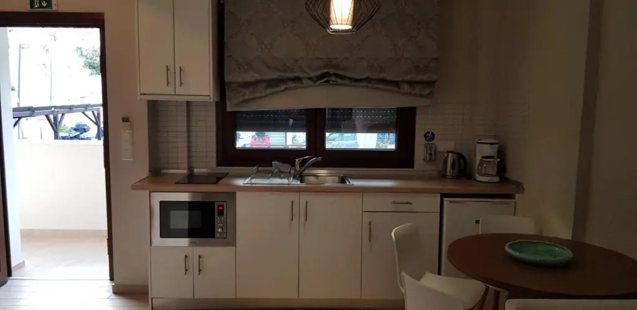 Hatzoudis Luxury Suites