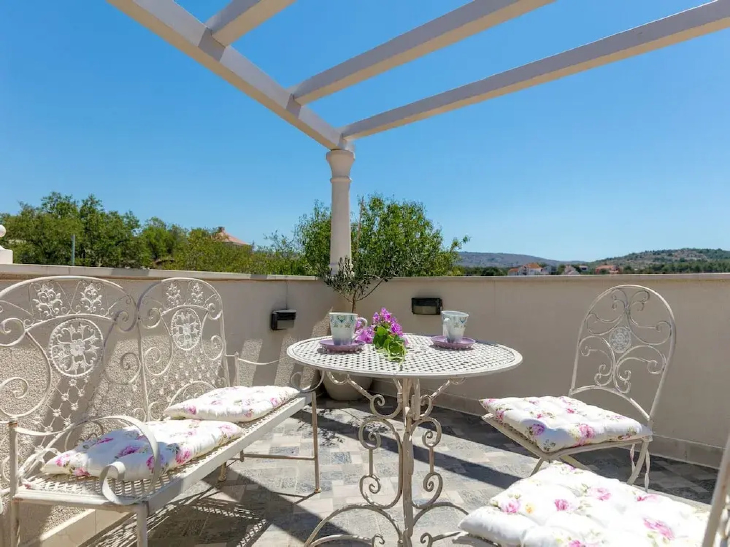 Heritage Villa near Milna with Private Swimming Pool