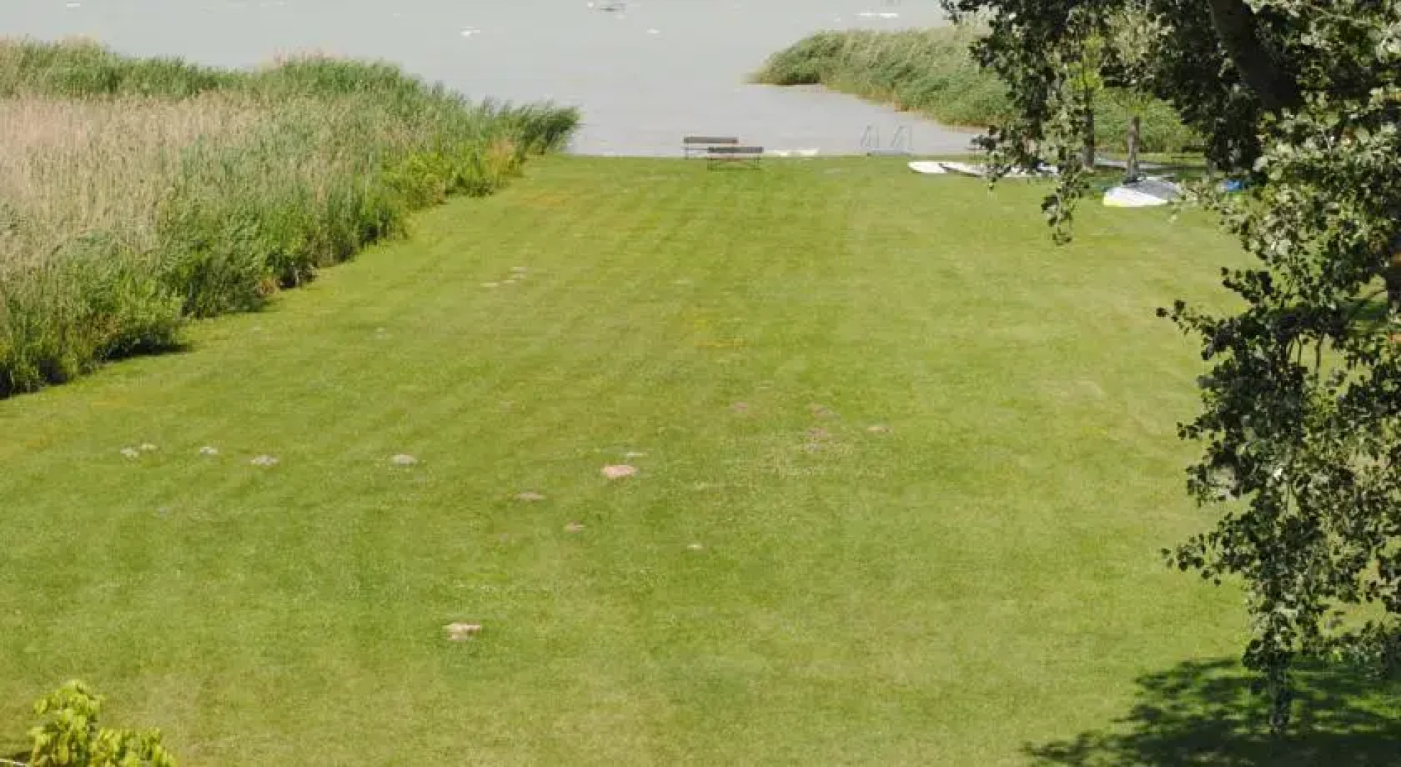 Balaton Apartmanház