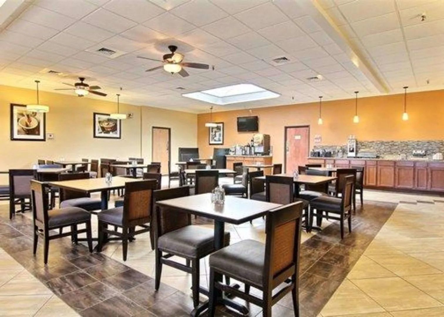 Quality Inn Thief River Falls