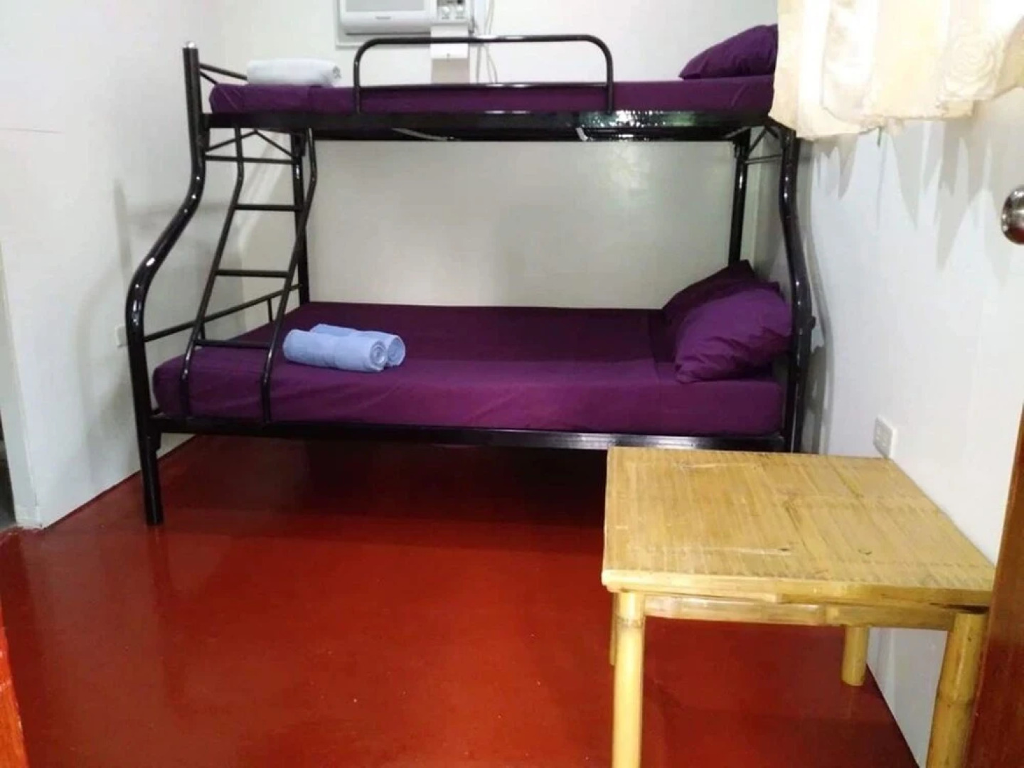 AivyMaes Divers Paradise Dauin - Hostel