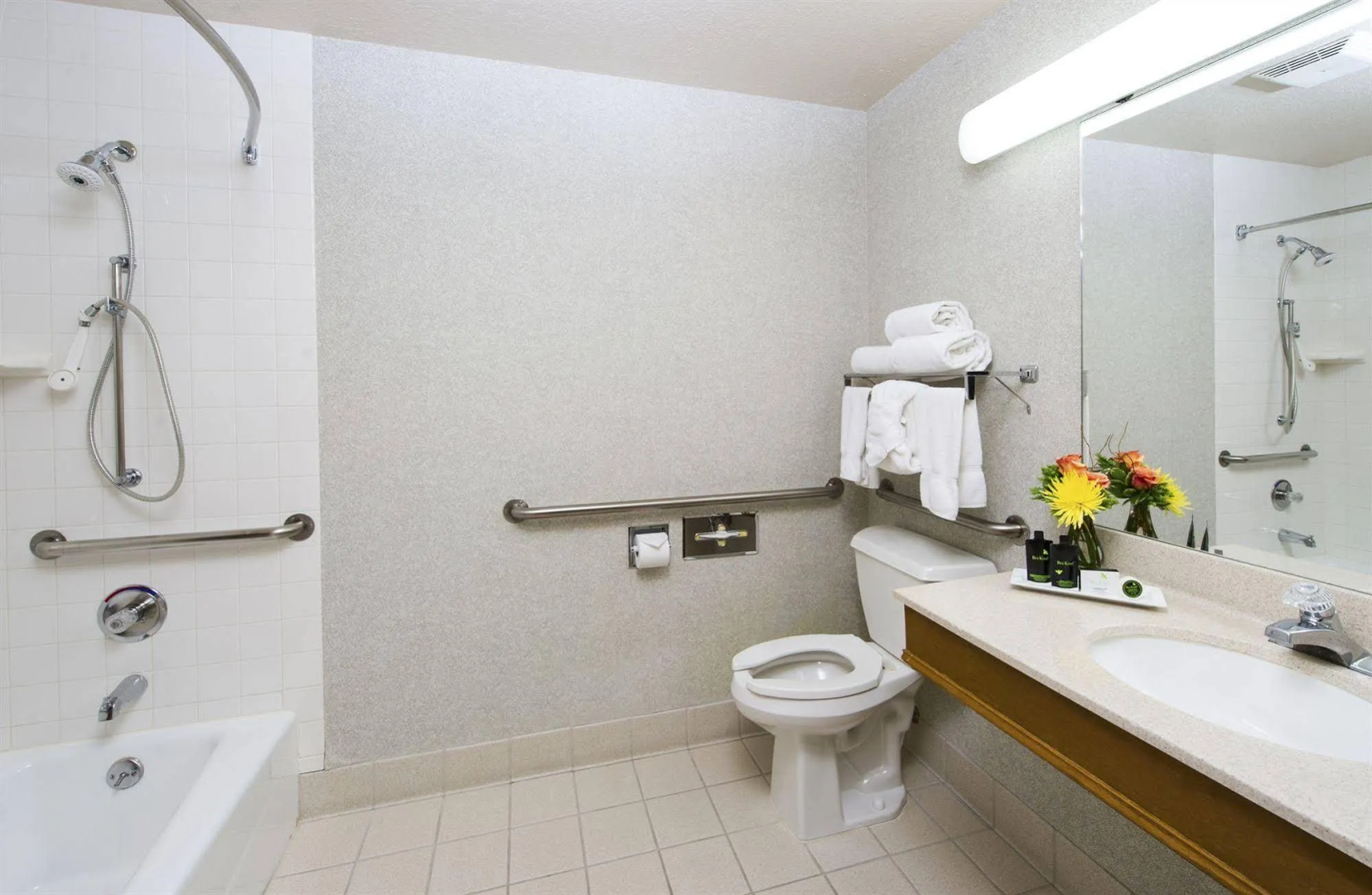 Inn & Suites at Riverwalk