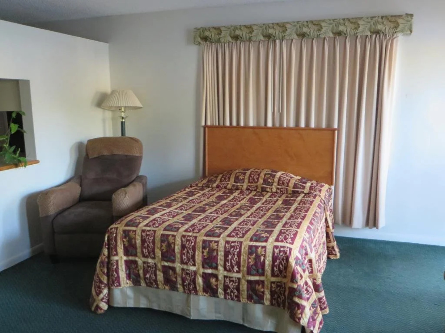 Dee Jay Beach Resort