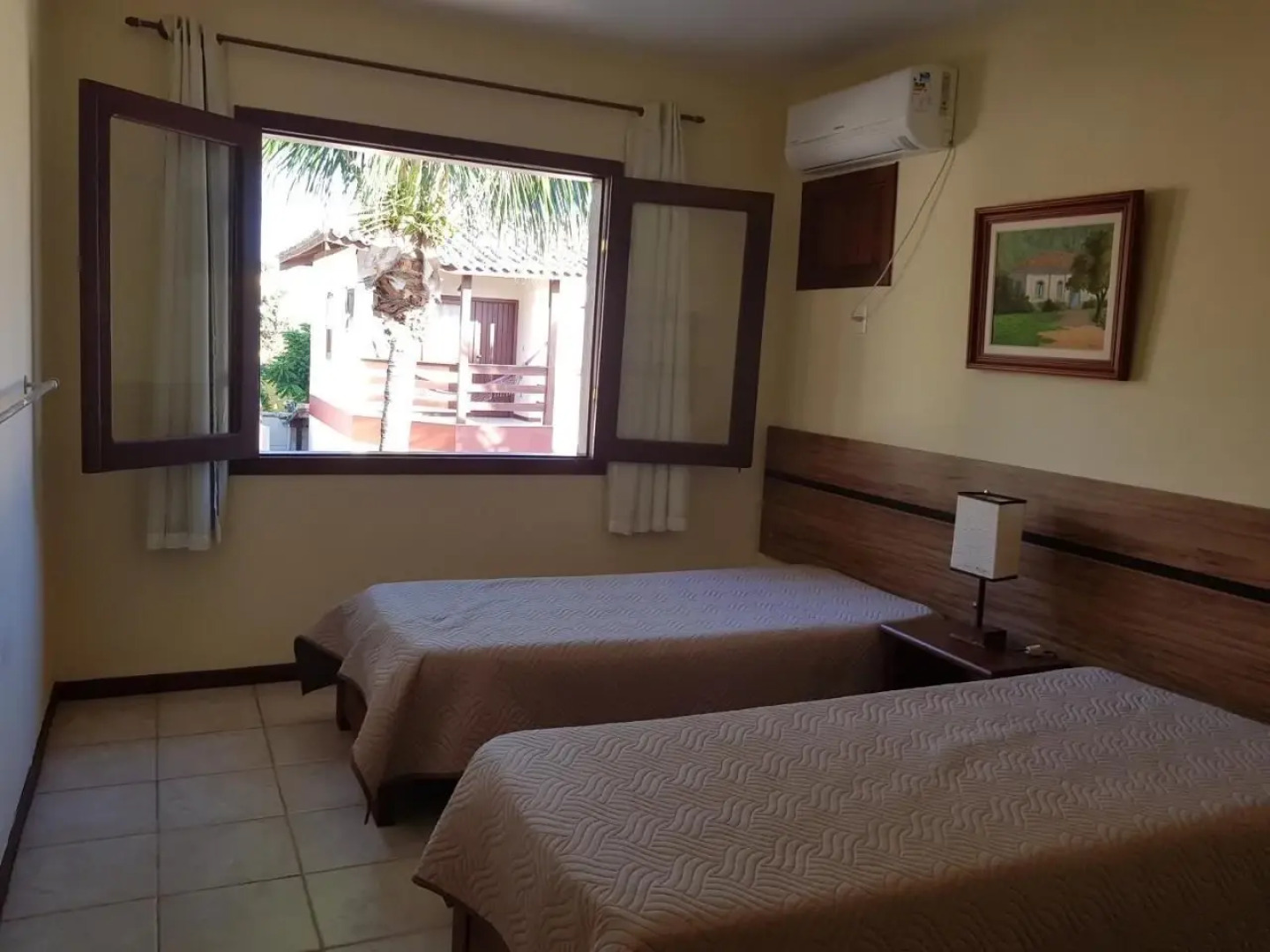 Condomínio Costa Azul