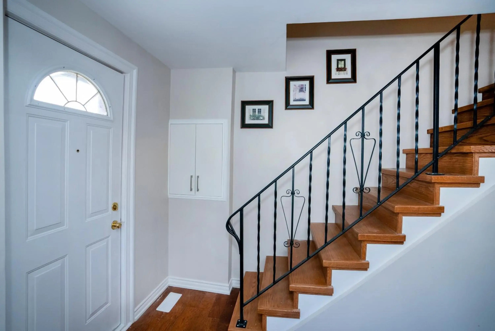 Cute 2-story, 2-bdrm Loft, Mins to Beach and Lake