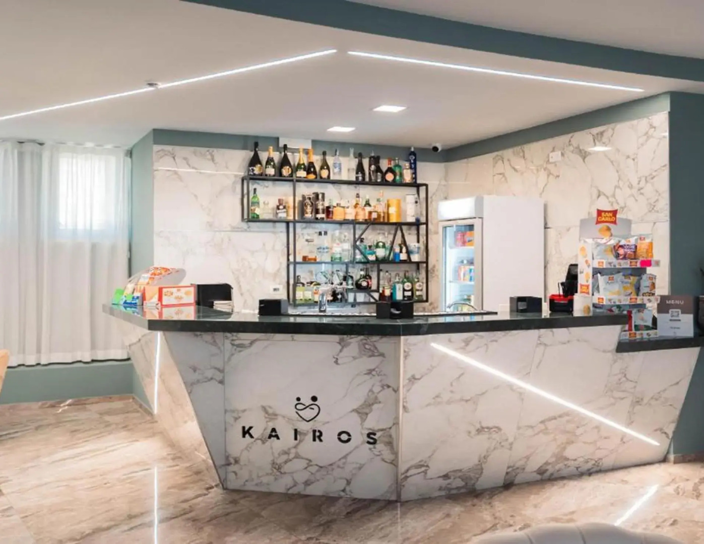 Kairos Hotel