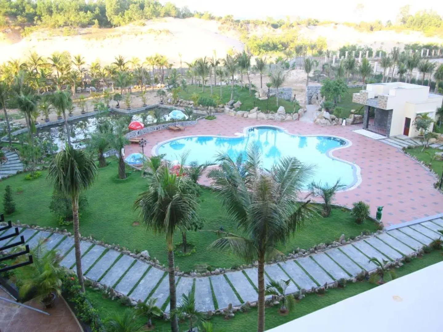 DLGL - Dung Quat Hotel