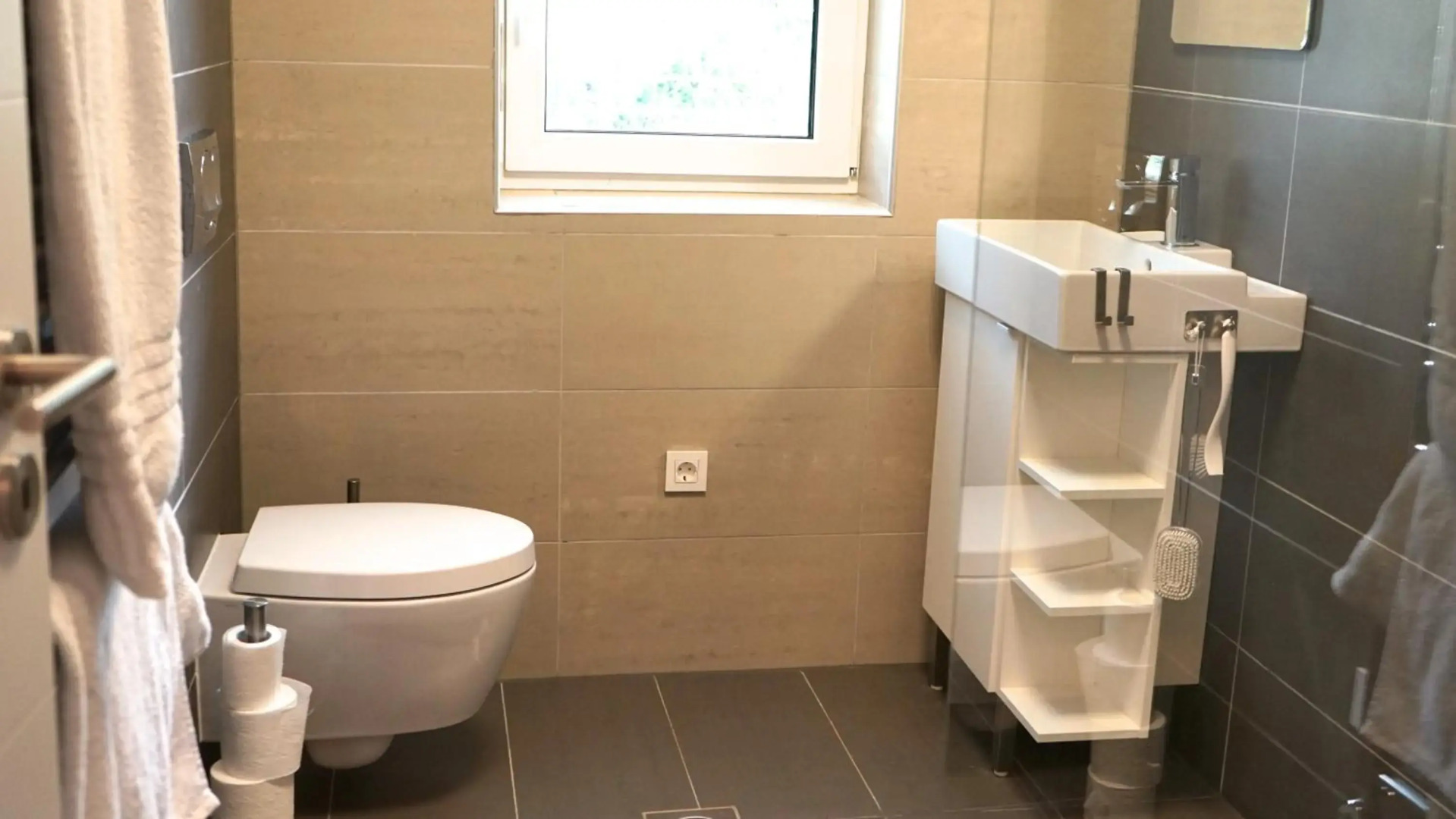 Hillhouse Novo mesto