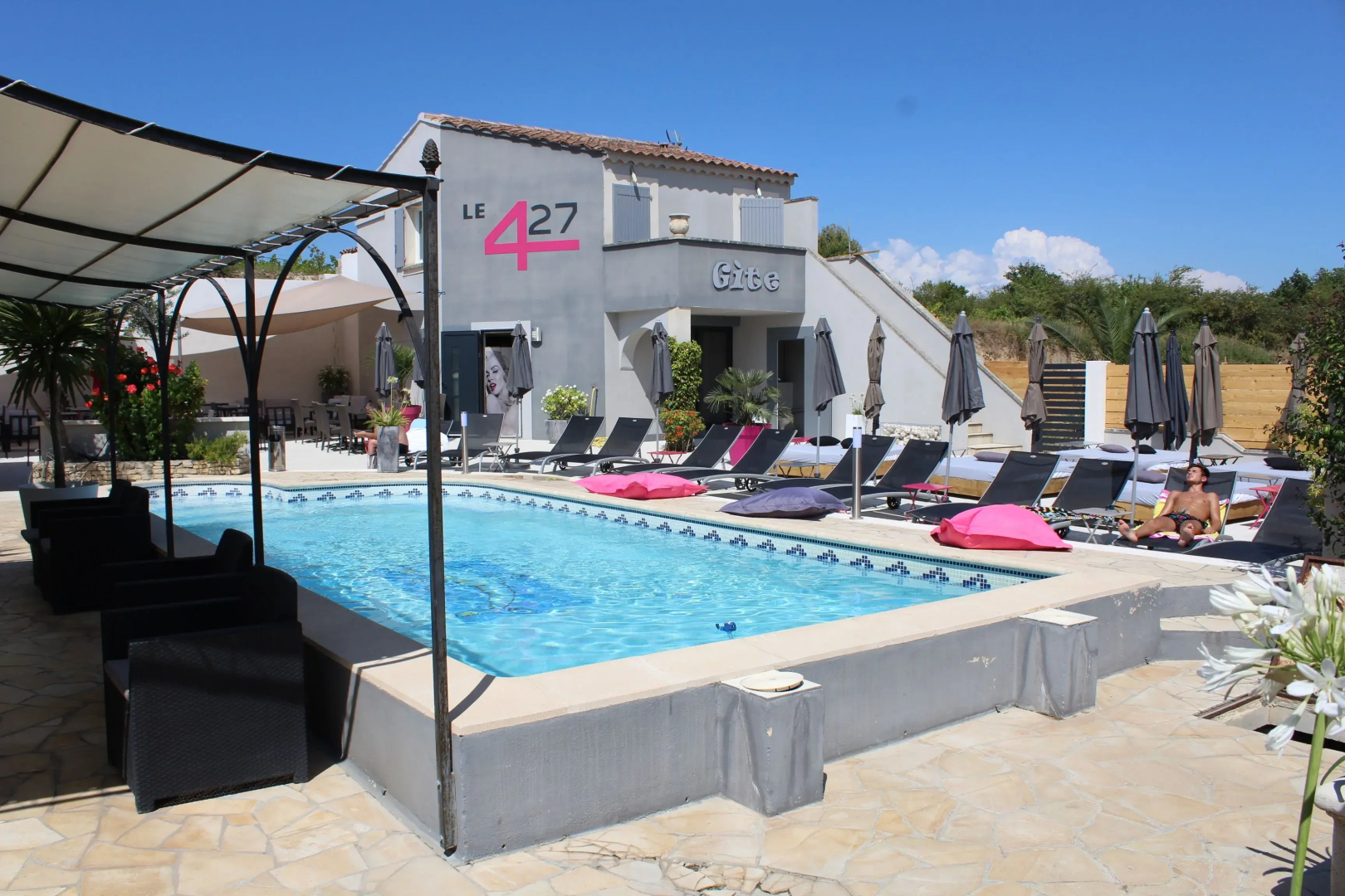 Hôtel- Restaurant-Bar L'Oasis