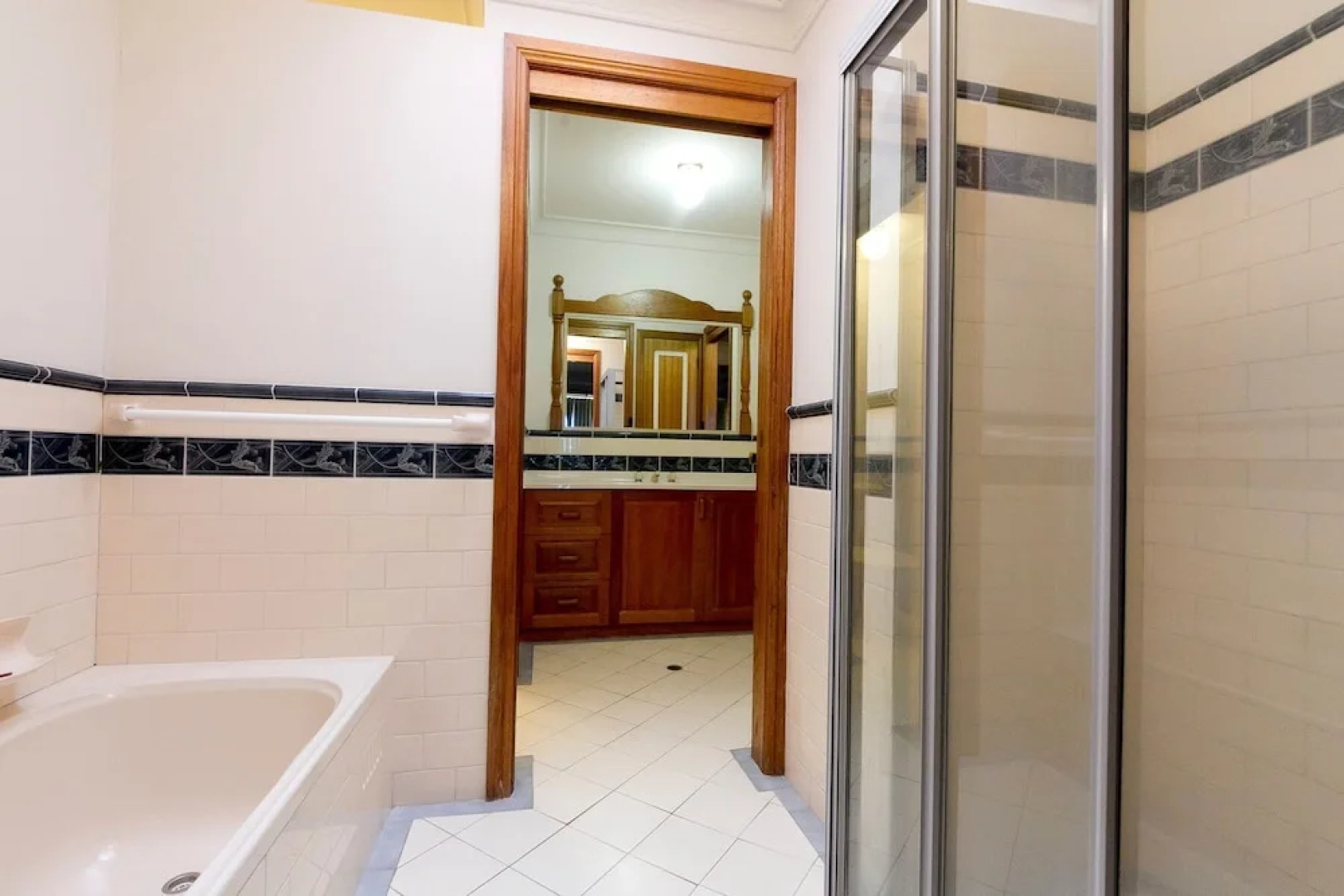 Birchgrove Terrace Unit 3