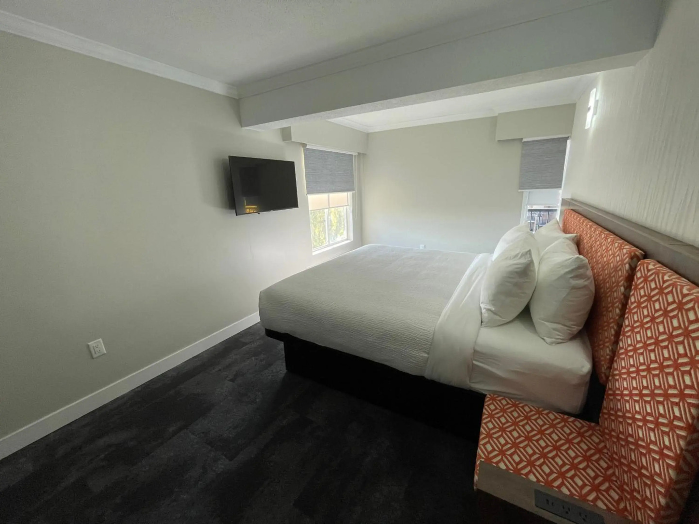 The Vic, an Ascend Collection Hotel