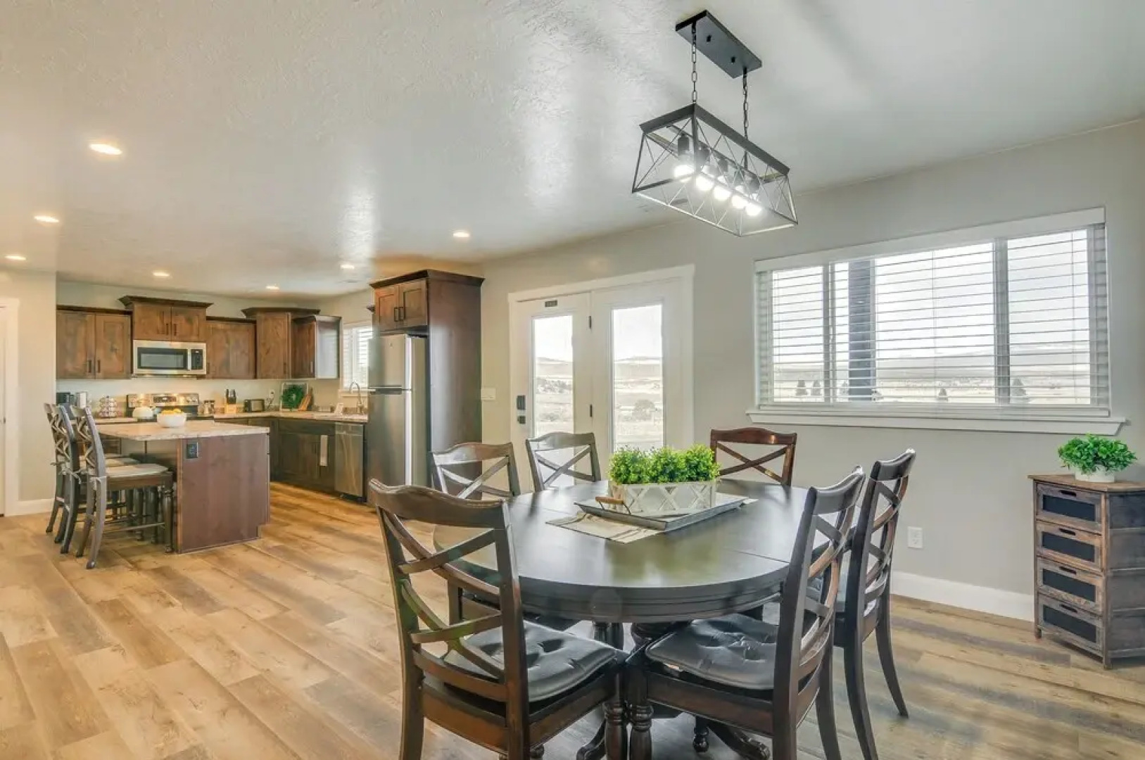 Ranch Escape w/ Patio ~ 21 Mi to Bryce Canyon