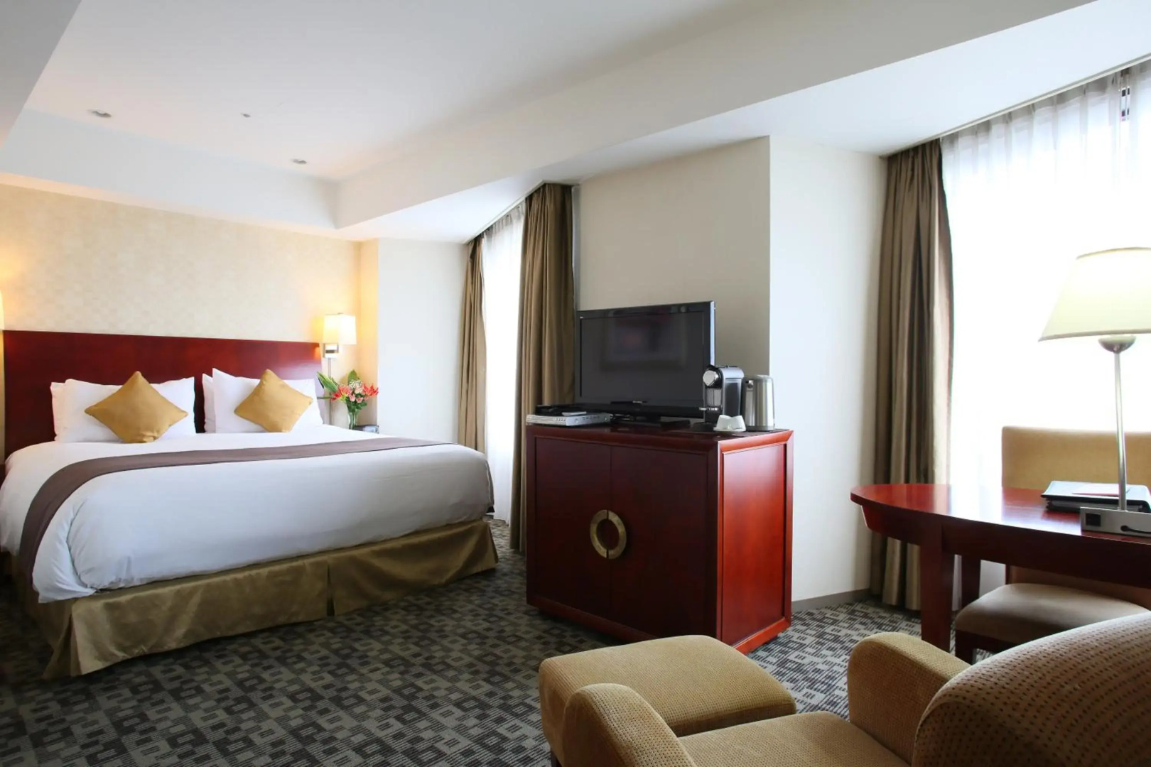 International Resort Hotel Yurakujo