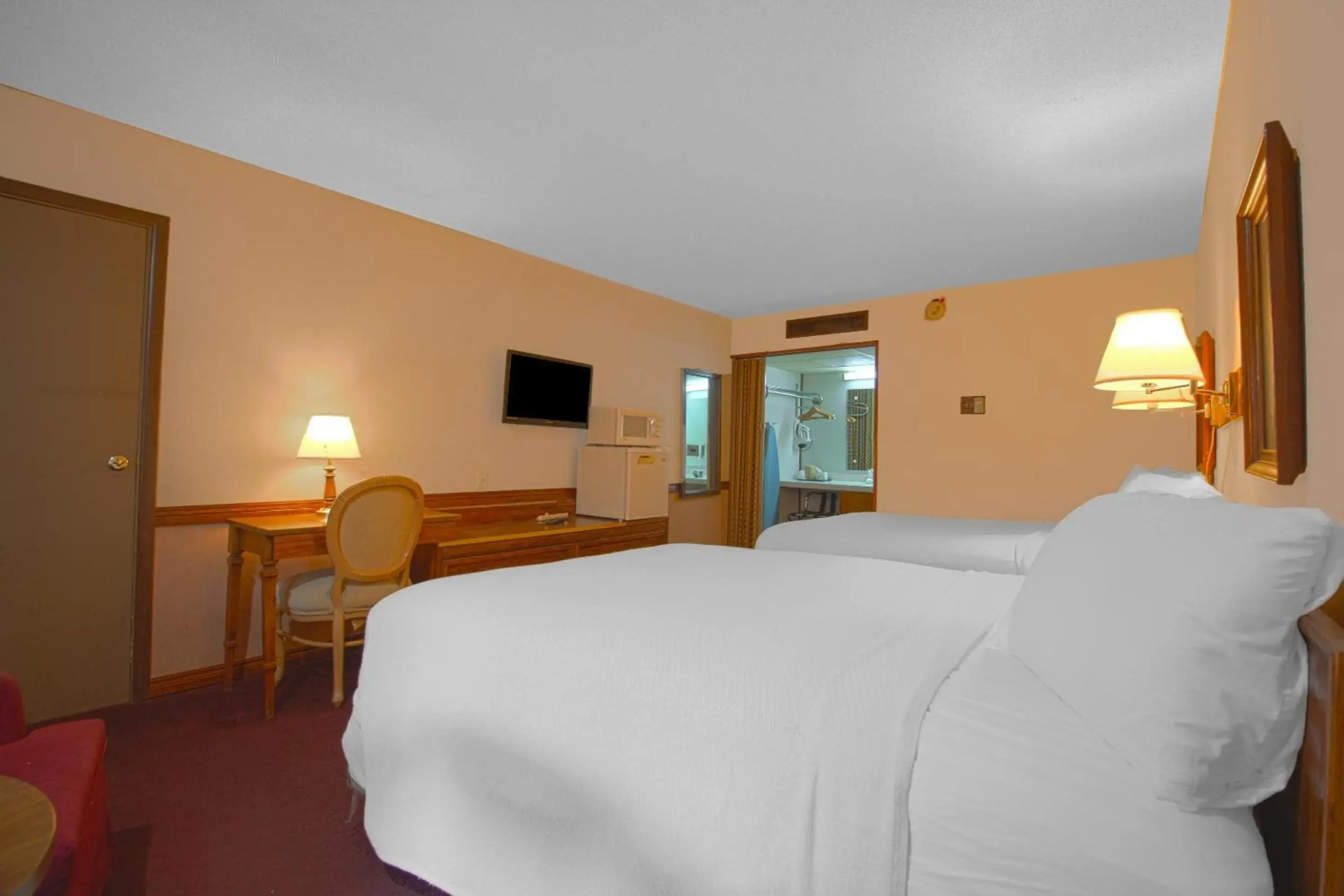 HomeTown Inn by OYO - Liberal, KS