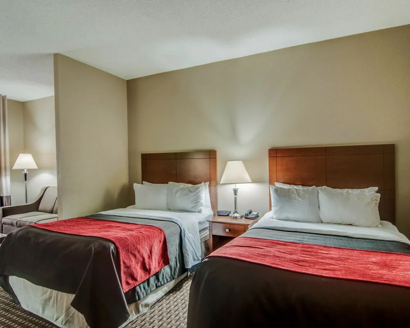 Comfort Inn & Suites